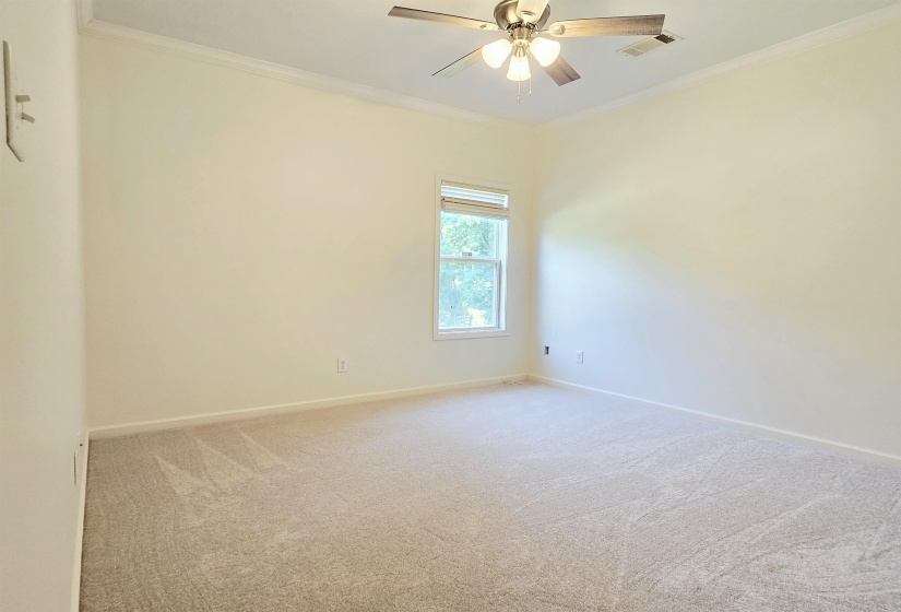 249 ROBIN ST, Munford, Tennessee 38058, 3 Bedrooms Bedrooms, 11 Rooms Rooms,3 BathroomsBathrooms,Residential,For Sale,ROBIN,10223313