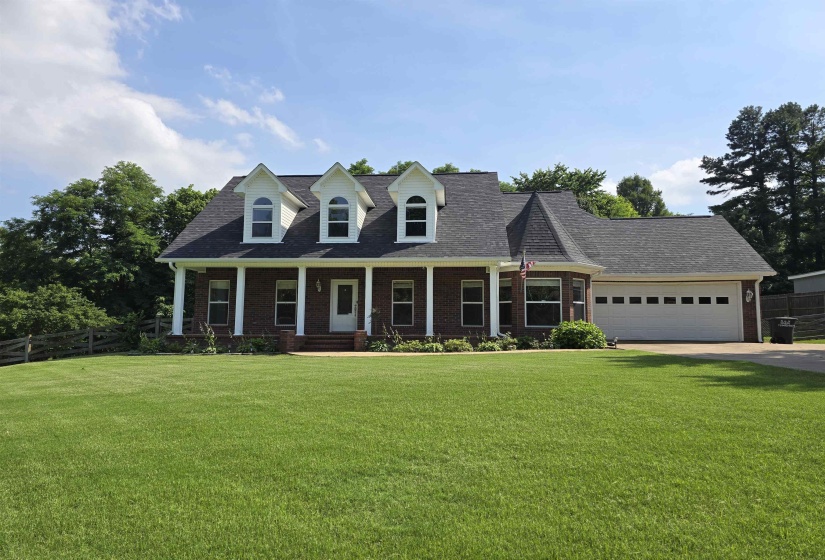249 ROBIN ST, Munford, Tennessee 38058, 3 Bedrooms Bedrooms, 11 Rooms Rooms,3 BathroomsBathrooms,Residential,For Sale,ROBIN,10223313