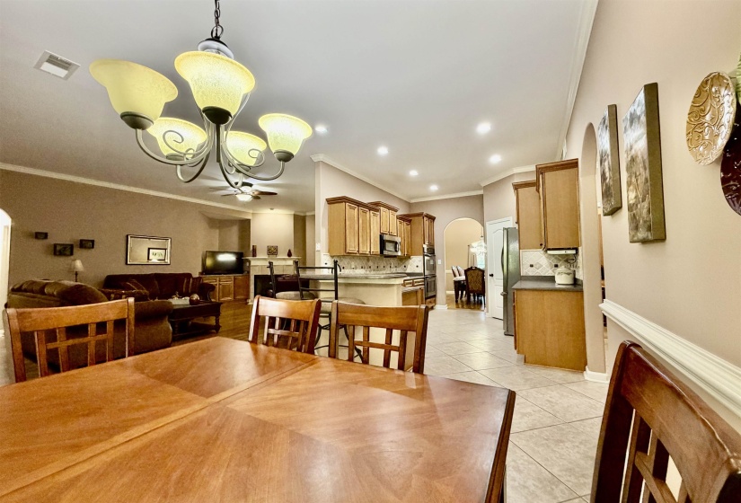 65 BURTON PLACE DR, Oakland, Tennessee 38060, 4 Bedroom Bedrooms, 9 Room Rooms,3 BathroomBathrooms,Residential,For Sale,BURTON PLACE,0,10223316