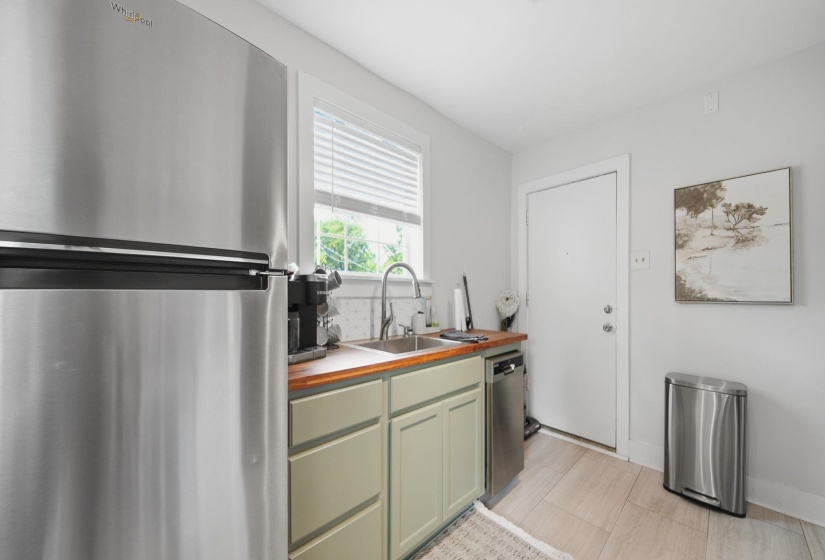 226 GREENLAW AVE, Memphis, Tennessee 38105, 2 Bedroom Bedrooms, 4 Room Rooms,1 BathroomBathrooms,Residential,For Sale,GREENLAW,0,10223319