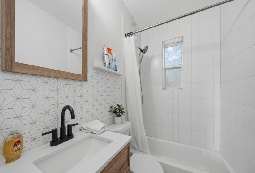 226 GREENLAW AVE, Memphis, Tennessee 38105, 2 Bedroom Bedrooms, 4 Room Rooms,1 BathroomBathrooms,Residential,For Sale,GREENLAW,0,10223319