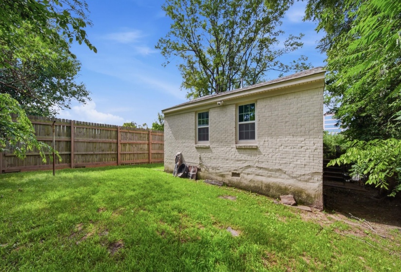 226 GREENLAW AVE, Memphis, Tennessee 38105, 2 Bedroom Bedrooms, 4 Room Rooms,1 BathroomBathrooms,Residential,For Sale,GREENLAW,0,10223319