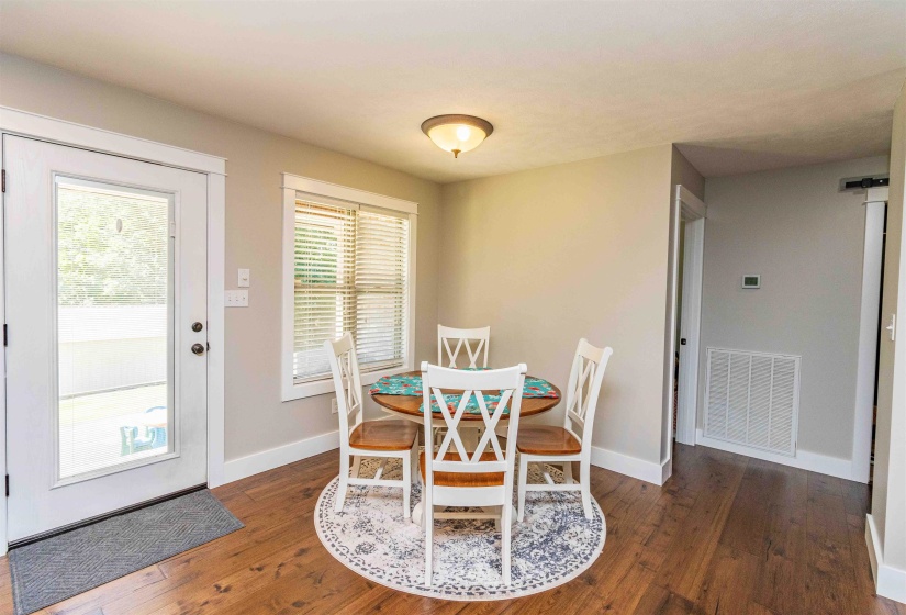 393 FALCON NEW BETHEL RD, Selmer, Tennessee 38375, 4 Bedrooms Bedrooms, 9 Rooms Rooms,2.1 BathroomsBathrooms,Residential,For Sale,FALCON NEW BETHEL,10223335