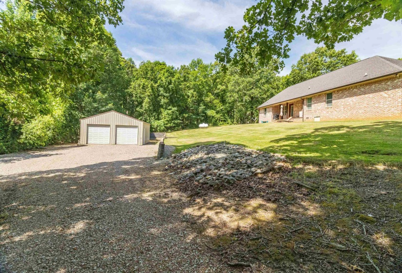 393 FALCON NEW BETHEL RD, Selmer, Tennessee 38375, 4 Bedrooms Bedrooms, 9 Rooms Rooms,2.1 BathroomsBathrooms,Residential,For Sale,FALCON NEW BETHEL,10223335