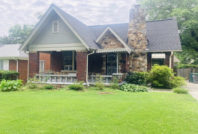 745 HOLLY ST, Memphis, Tennessee 38112, 2 Bedrooms Bedrooms, 6 Rooms Rooms,1 BathroomBathrooms,Residential,For Sale,HOLLY,10223346
