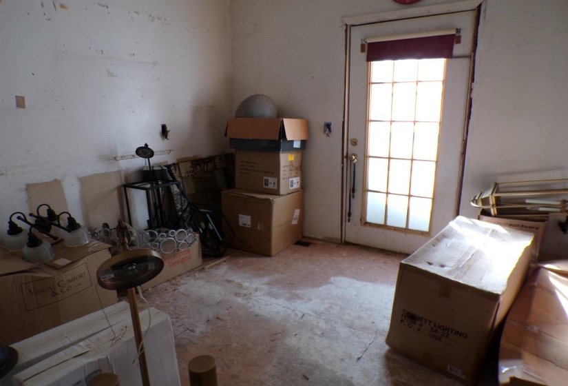 227 5TH ST, Selmer, Tennessee 38375, 2 Bedroom Bedrooms, 6 Room Rooms,1 BathroomBathrooms,Residential,For Sale,5TH,0,10223350