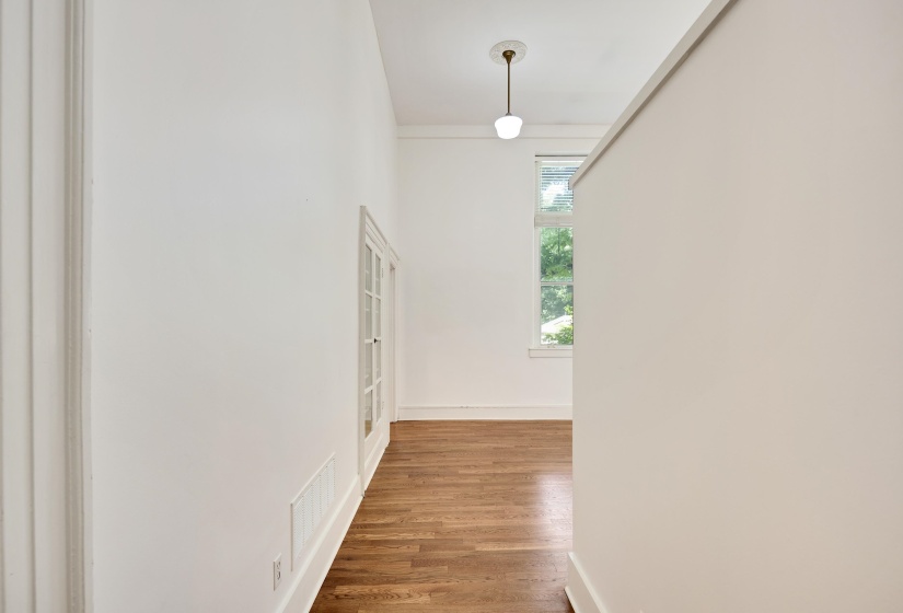 519 EDGEWOOD ST, Memphis, Tennessee 38104, 1 Bedroom Bedrooms, 3 Rooms Rooms,1 BathroomBathrooms,Residential,For Sale,EDGEWOOD,10223356