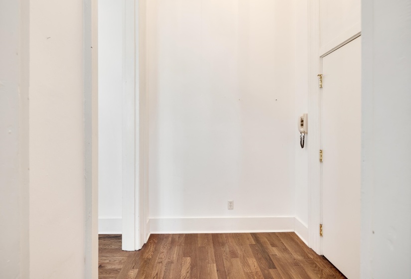 519 EDGEWOOD ST, Memphis, Tennessee 38104, 1 Bedroom Bedrooms, 3 Rooms Rooms,1 BathroomBathrooms,Residential,For Sale,EDGEWOOD,10223356