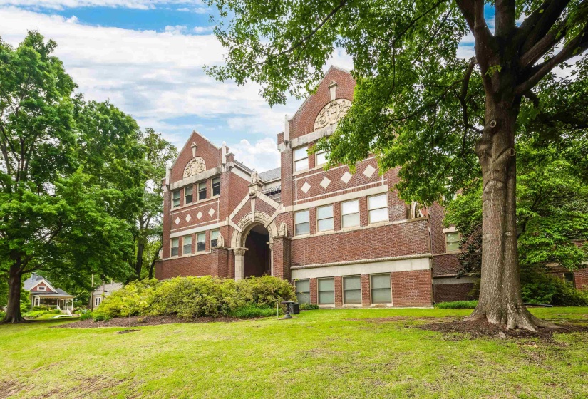 519 EDGEWOOD ST, Memphis, Tennessee 38104, 1 Bedroom Bedrooms, 3 Rooms Rooms,1 BathroomBathrooms,Residential,For Sale,EDGEWOOD,10223356