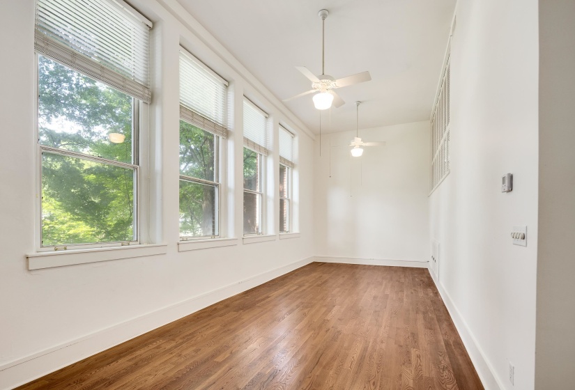 519 EDGEWOOD ST, Memphis, Tennessee 38104, 1 Bedroom Bedrooms, 3 Rooms Rooms,1 BathroomBathrooms,Residential,For Sale,EDGEWOOD,10223356