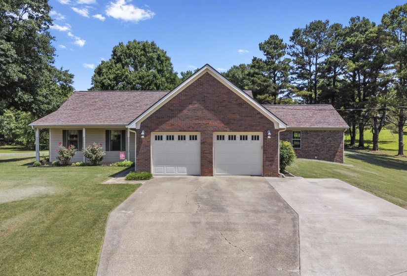 597 WEST DR, Munford, Tennessee 38058, 4 Bedrooms Bedrooms, 7 Rooms Rooms,3 BathroomsBathrooms,Residential,For Sale,WEST,10223359