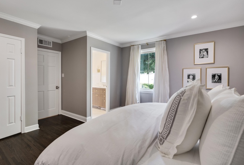 2938 GARDEN LN, Memphis, Tennessee 38111, 4 Bedrooms Bedrooms, 9 Rooms Rooms,3.1 BathroomsBathrooms,Residential,For Sale,GARDEN,10223365
