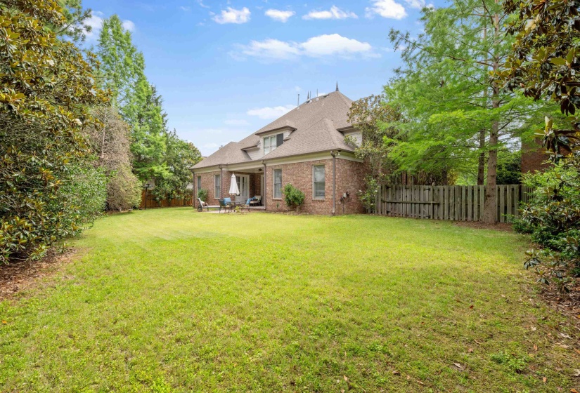 1634 LAUREL KNOLL CIR, Germantown, Tennessee 38139, 4 Bedrooms Bedrooms, 9 Rooms Rooms,3.1 BathroomsBathrooms,Residential,For Sale,LAUREL KNOLL,10223369