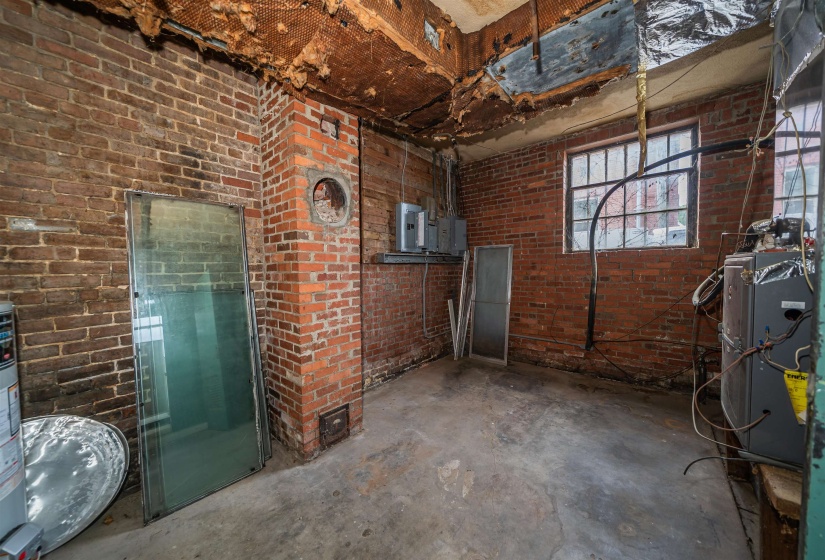 149 COURT AVE, Selmer, Tennessee 38375-2183, ,Land,For Sale,COURT,10223380