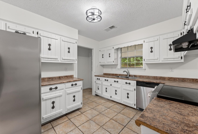 3754 WIND VALLEY DR, Memphis, Tennessee 38125, 4 Bedrooms Bedrooms, 7 Rooms Rooms,3 BathroomsBathrooms,Residential,For Sale,WIND VALLEY,10220192