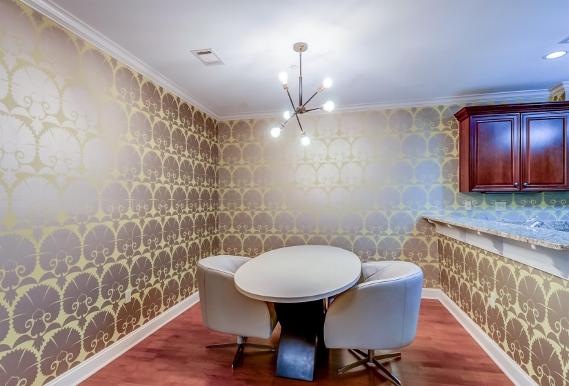 591 LEXINGTON CLUB CT, Memphis, Tennessee 38117, 2 Bedrooms Bedrooms, 5 Rooms Rooms,2 BathroomsBathrooms,Residential,For Sale,LEXINGTON CLUB,10223370