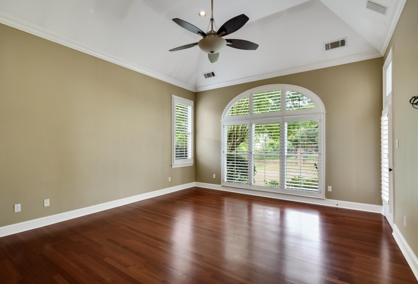 7590 CHAPEL CREEK PKY, Memphis, Tennessee 38016, 3 Bedrooms Bedrooms, 11 Rooms Rooms,4.1 BathroomsBathrooms,Residential,For Sale,CHAPEL CREEK,10223373