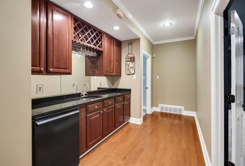 7590 CHAPEL CREEK PKY, Memphis, Tennessee 38016, 3 Bedrooms Bedrooms, 11 Rooms Rooms,4.1 BathroomsBathrooms,Residential,For Sale,CHAPEL CREEK,10223373