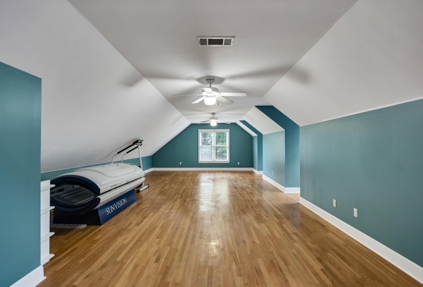 7590 CHAPEL CREEK PKY, Memphis, Tennessee 38016, 3 Bedrooms Bedrooms, 11 Rooms Rooms,4.1 BathroomsBathrooms,Residential,For Sale,CHAPEL CREEK,10223373