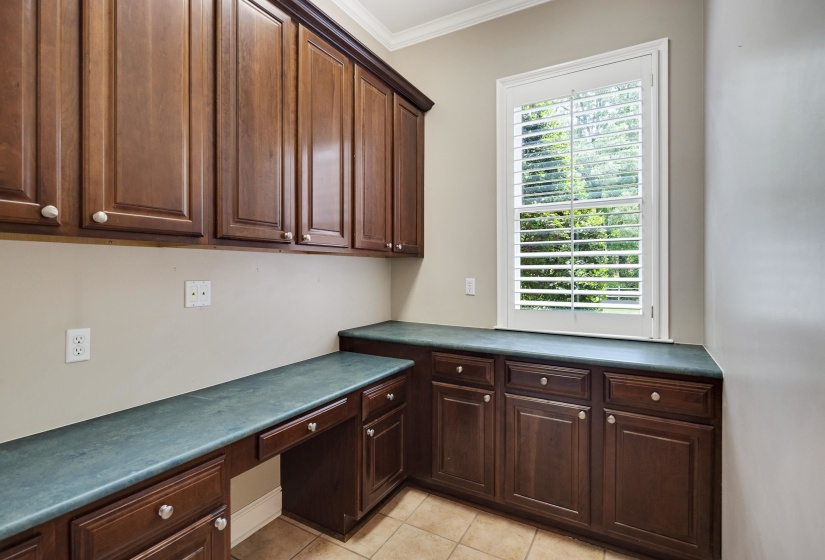 7590 CHAPEL CREEK PKY, Memphis, Tennessee 38016, 3 Bedrooms Bedrooms, 11 Rooms Rooms,4.1 BathroomsBathrooms,Residential,For Sale,CHAPEL CREEK,10223373