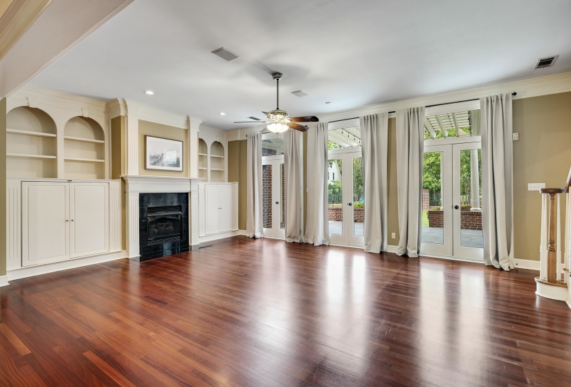 7590 CHAPEL CREEK PKY, Memphis, Tennessee 38016, 3 Bedrooms Bedrooms, 11 Rooms Rooms,4.1 BathroomsBathrooms,Residential,For Sale,CHAPEL CREEK,10223373