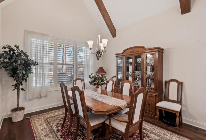 202 CHADWICK WOODS LN, Collierville, Tennessee 38017, 4 Bedrooms Bedrooms, 9 Rooms Rooms,3 BathroomsBathrooms,Residential,For Sale,CHADWICK WOODS,10223376