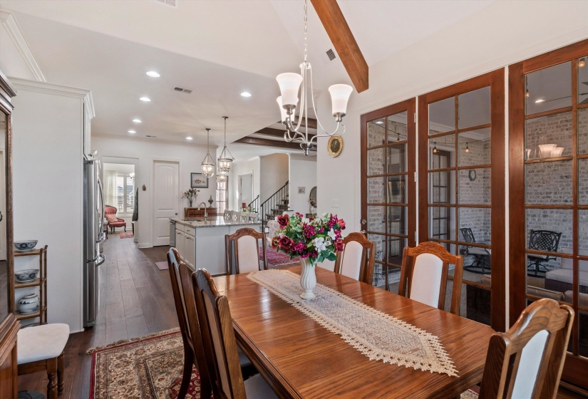 202 CHADWICK WOODS LN, Collierville, Tennessee 38017, 4 Bedrooms Bedrooms, 9 Rooms Rooms,3 BathroomsBathrooms,Residential,For Sale,CHADWICK WOODS,10223376