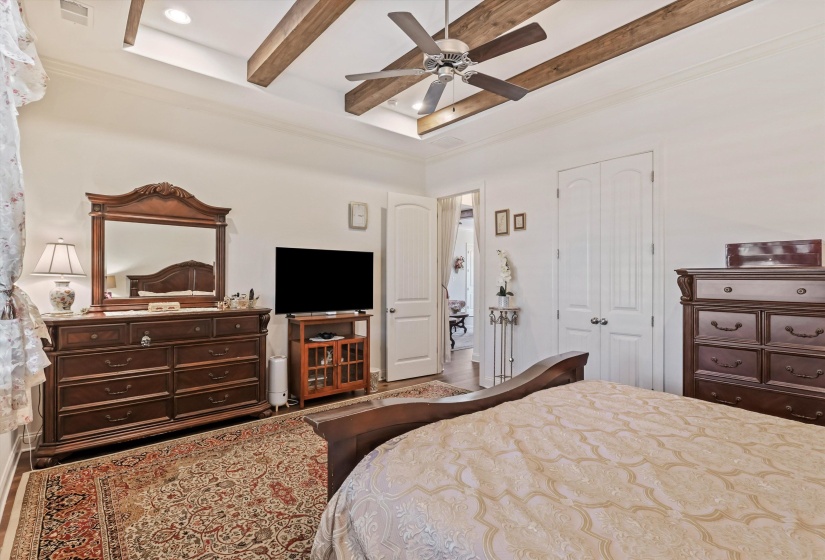 202 CHADWICK WOODS LN, Collierville, Tennessee 38017, 4 Bedrooms Bedrooms, 9 Rooms Rooms,3 BathroomsBathrooms,Residential,For Sale,CHADWICK WOODS,10223376