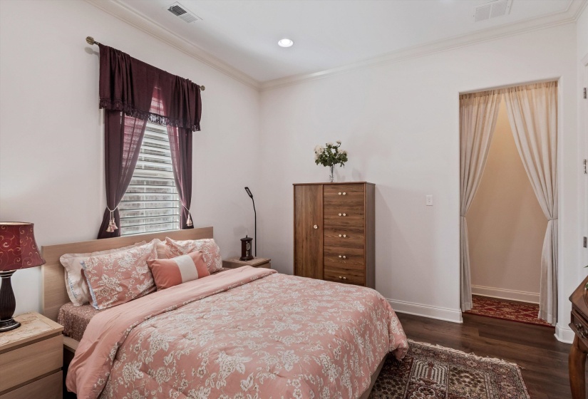 202 CHADWICK WOODS LN, Collierville, Tennessee 38017, 4 Bedrooms Bedrooms, 9 Rooms Rooms,3 BathroomsBathrooms,Residential,For Sale,CHADWICK WOODS,10223376