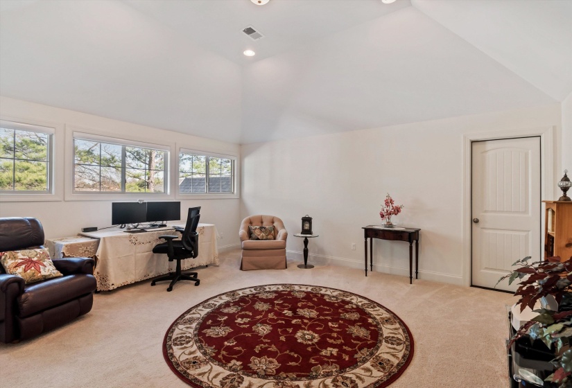 202 CHADWICK WOODS LN, Collierville, Tennessee 38017, 4 Bedrooms Bedrooms, 9 Rooms Rooms,3 BathroomsBathrooms,Residential,For Sale,CHADWICK WOODS,10223376