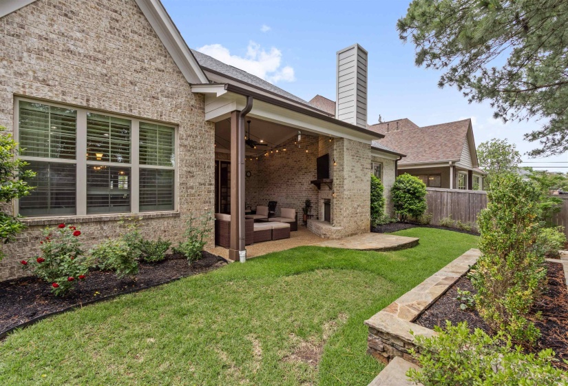 202 CHADWICK WOODS LN, Collierville, Tennessee 38017, 4 Bedrooms Bedrooms, 9 Rooms Rooms,3 BathroomsBathrooms,Residential,For Sale,CHADWICK WOODS,10223376