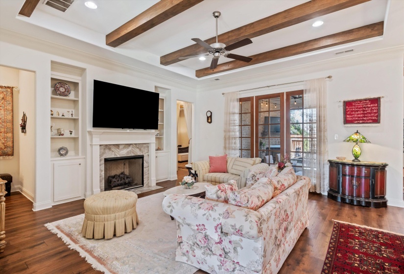 202 CHADWICK WOODS LN, Collierville, Tennessee 38017, 4 Bedrooms Bedrooms, 9 Rooms Rooms,3 BathroomsBathrooms,Residential,For Sale,CHADWICK WOODS,10223376