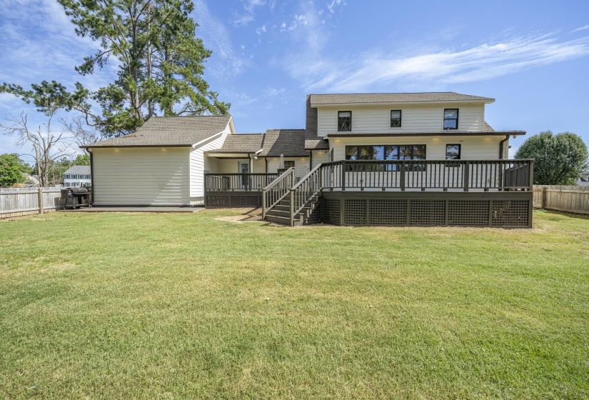 485 POPLAR ST, Savannah, Tennessee 38372, 3 Bedrooms Bedrooms, 10 Rooms Rooms,2.1 BathroomsBathrooms,Residential,For Sale,POPLAR,10223377