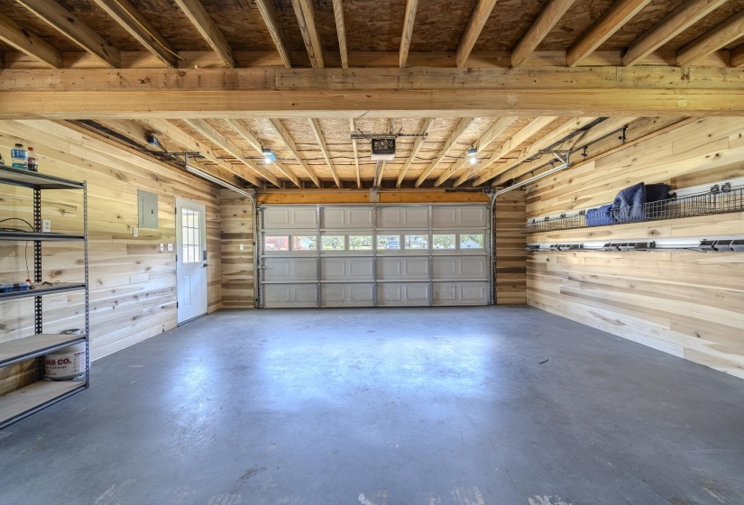 485 POPLAR ST, Savannah, Tennessee 38372, 3 Bedrooms Bedrooms, 10 Rooms Rooms,2.1 BathroomsBathrooms,Residential,For Sale,POPLAR,10223377
