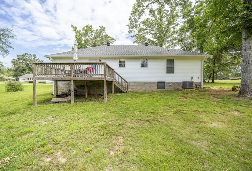 500 BOUNCE DR, Savannah, Tennessee 38372, 3 Bedrooms Bedrooms, 7 Rooms Rooms,2 BathroomsBathrooms,Residential,For Sale,BOUNCE,10223379