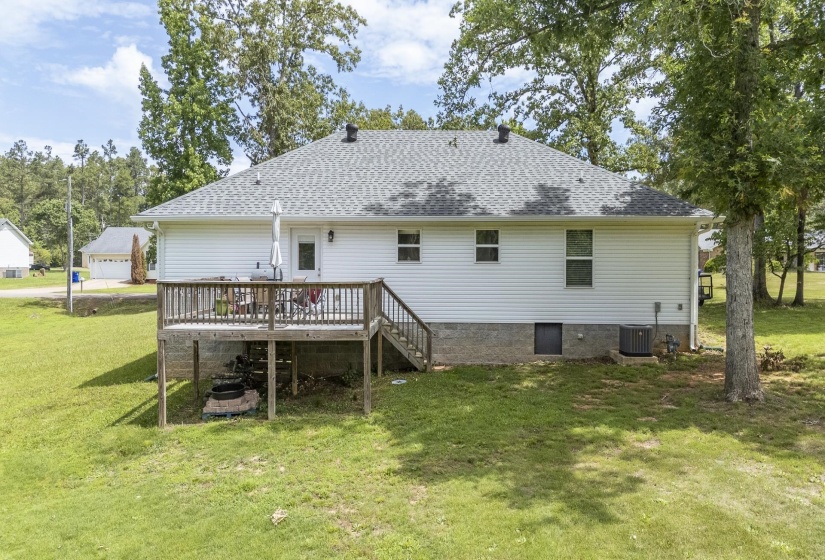 500 BOUNCE DR, Savannah, Tennessee 38372, 3 Bedrooms Bedrooms, 7 Rooms Rooms,2 BathroomsBathrooms,Residential,For Sale,BOUNCE,10223379
