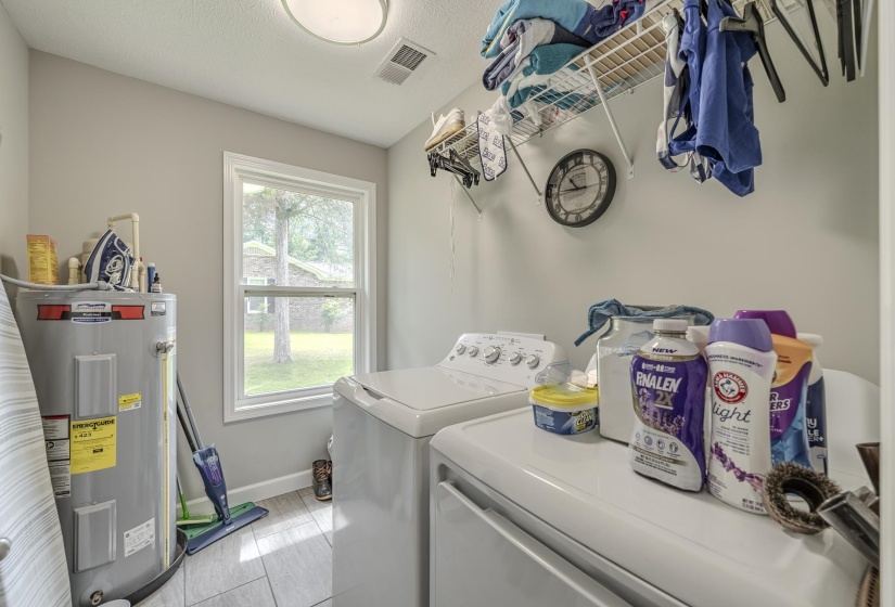 500 BOUNCE DR, Savannah, Tennessee 38372, 3 Bedrooms Bedrooms, 7 Rooms Rooms,2 BathroomsBathrooms,Residential,For Sale,BOUNCE,10223379