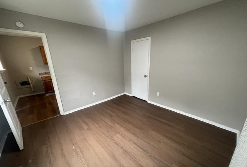2861 NATHAN AVE, Memphis, Tennessee 38112-3411, 2 Bedrooms Bedrooms, 6 Rooms Rooms,1 BathroomBathrooms,Rental Properties,For Sale,NATHAN,10223394