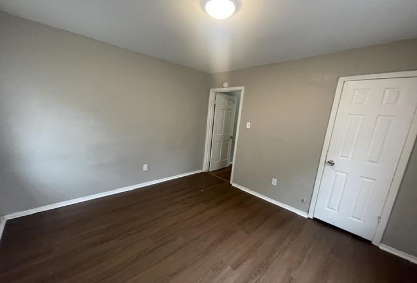 2861 NATHAN AVE, Memphis, Tennessee 38112-3411, 2 Bedrooms Bedrooms, 6 Rooms Rooms,1 BathroomBathrooms,Rental Properties,For Sale,NATHAN,10223394