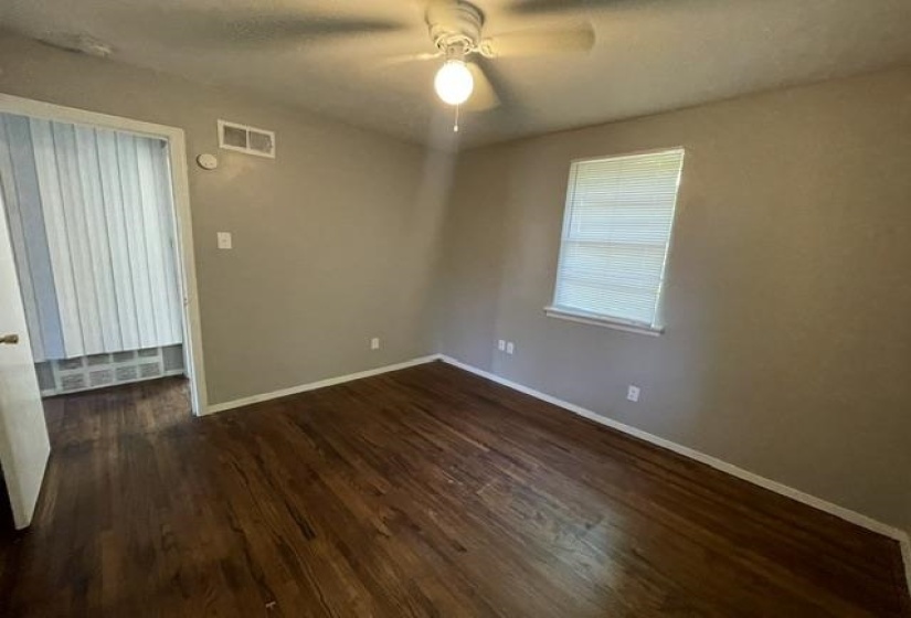 3491 GUERNSEY AVE, Memphis, Tennessee 38122-3312, 2 Bedroom Bedrooms, 5 Room Rooms,1 BathroomBathrooms,Rental Properties,For Sale,GUERNSEY,0,10223400