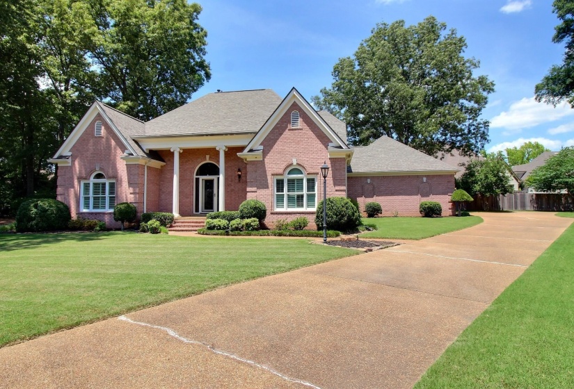 3328 SHADY FOREST CV, Collierville, Tennessee 38017, 4 Bedrooms Bedrooms, 10 Rooms Rooms,4 BathroomsBathrooms,Residential,For Sale,SHADY FOREST,10223386