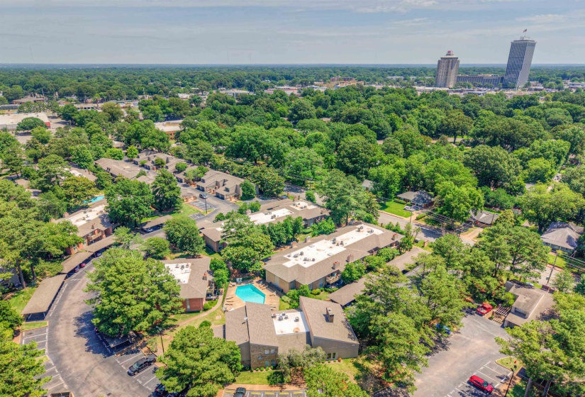 4756 EAGLE CREST DR, Memphis, Tennessee 38117, 2 Bedrooms Bedrooms, 4 Rooms Rooms,1.1 BathroomsBathrooms,Residential,For Sale,EAGLE CREST,10223392