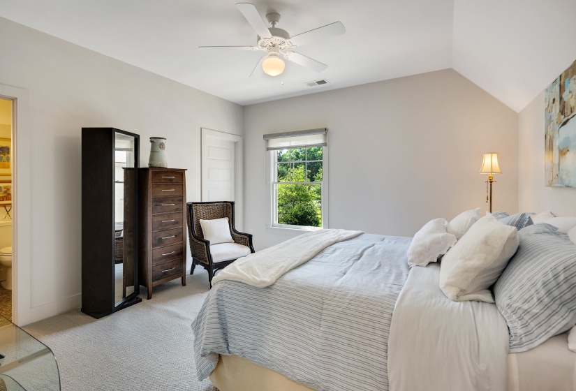 4900 GROSVENOR HILL CV, Memphis, Tennessee 38117, 4 Bedrooms Bedrooms, 9 Rooms Rooms,3.1 BathroomsBathrooms,Residential,For Sale,GROSVENOR HILL,10223393