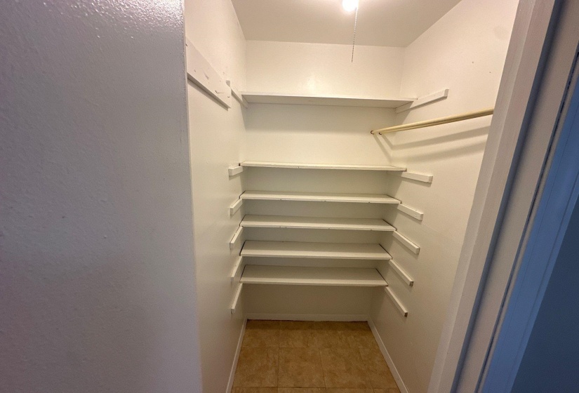 3553 JULIA ST, Memphis, Tennessee 38127, 3 Bedrooms Bedrooms, 5 Rooms Rooms,1 BathroomBathrooms,Residential,For Sale,JULIA,10223395