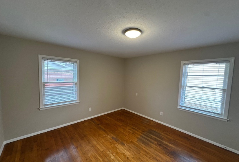 3553 JULIA ST, Memphis, Tennessee 38127, 3 Bedrooms Bedrooms, 5 Rooms Rooms,1 BathroomBathrooms,Residential,For Sale,JULIA,10223395