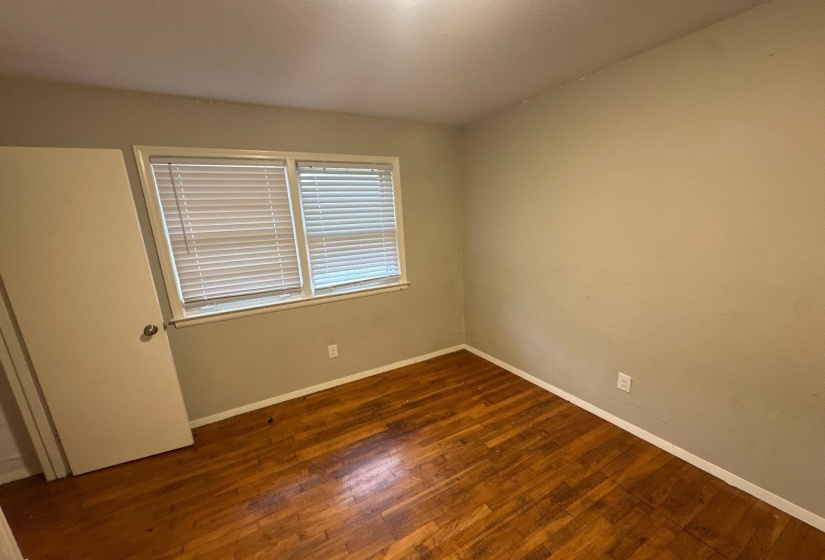 3553 JULIA ST, Memphis, Tennessee 38127, 3 Bedrooms Bedrooms, 5 Rooms Rooms,1 BathroomBathrooms,Residential,For Sale,JULIA,10223395