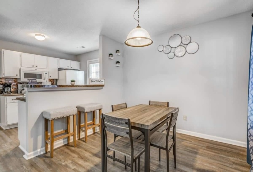 157 CEDAR AVE, Memphis, Tennessee 38107, 3 Bedrooms Bedrooms, 5 Rooms Rooms,2 BathroomsBathrooms,Residential,For Sale,CEDAR,10223396
