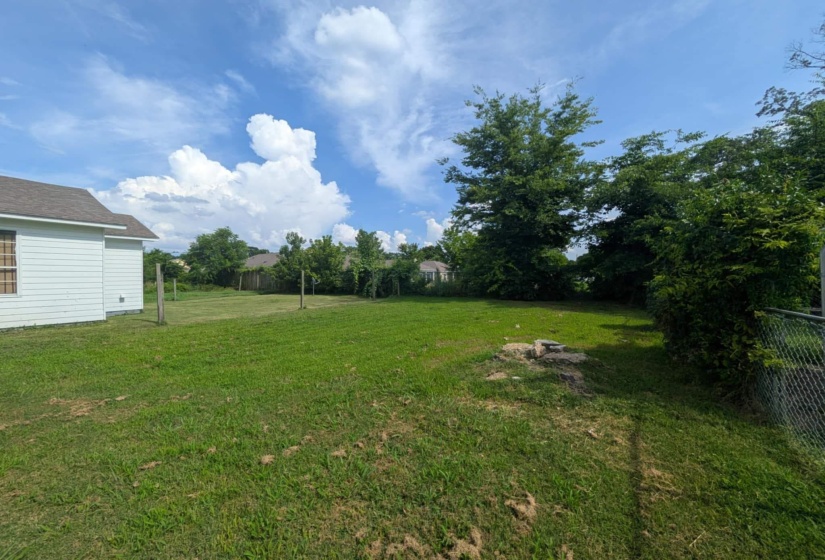 157 CEDAR AVE, Memphis, Tennessee 38107, 3 Bedrooms Bedrooms, 5 Rooms Rooms,2 BathroomsBathrooms,Residential,For Sale,CEDAR,10223396
