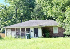 3708 HUNTINGDON DR, Memphis, Tennessee 38111, 3 Bedrooms Bedrooms, 6 Rooms Rooms,1 BathroomBathrooms,Residential,For Sale,HUNTINGDON,10223399