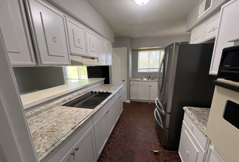 4936 WARRINGTON RD, Memphis, Tennessee 38118, 3 Bedrooms Bedrooms, 7 Rooms Rooms,2 BathroomsBathrooms,Residential,For Sale,WARRINGTON,10223401